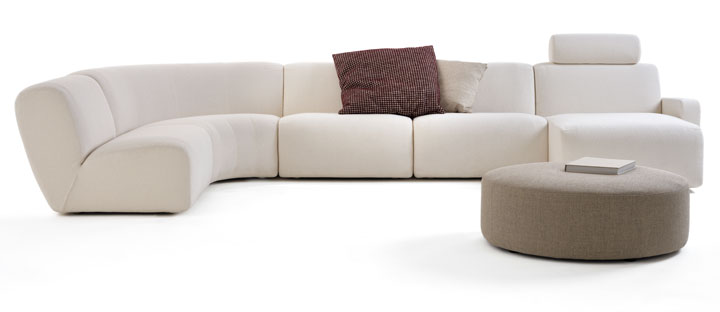 Mussi divano Flow con appoggiatesta design MYGG