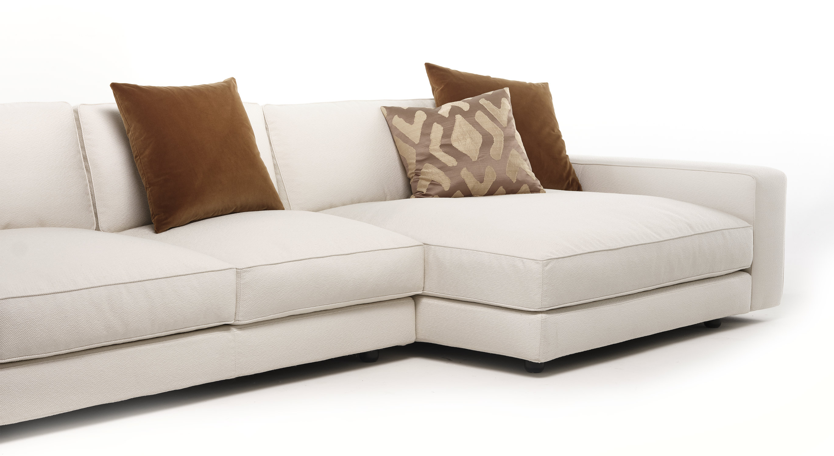 Mussi Sinfonia sofa with peninsula