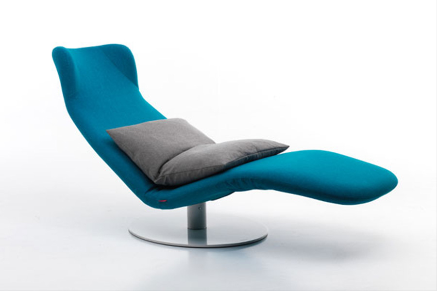 Mussi masterpieces: custom made Kangura chaise longue