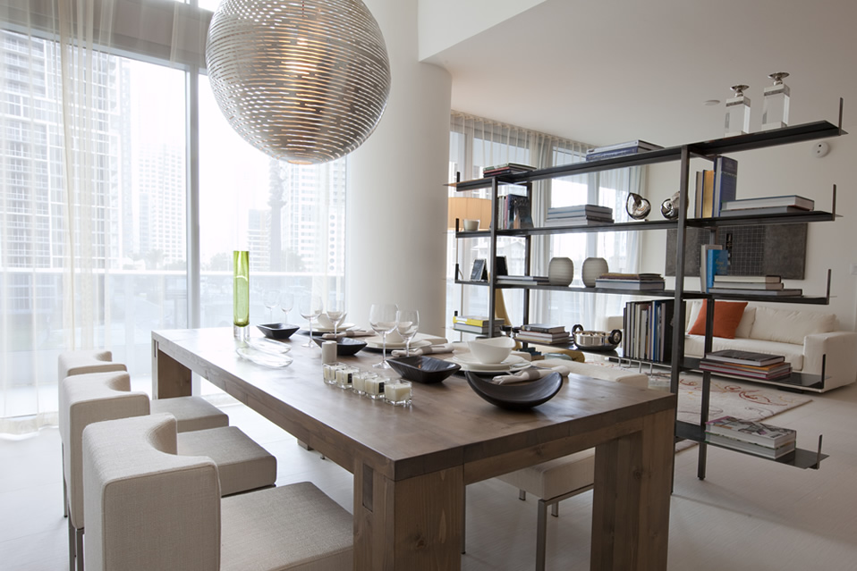 Mussi contract projects: Epic Miami table